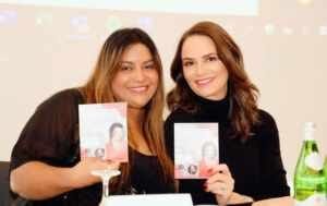 Débora Denecke profissional Make-up artist. Seis vezes premiada internacionalmente