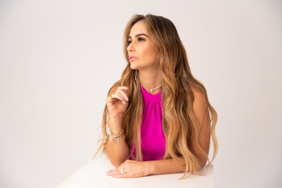 Roberta Nuñez mostra as vantagens em verificar a conta do Instagram