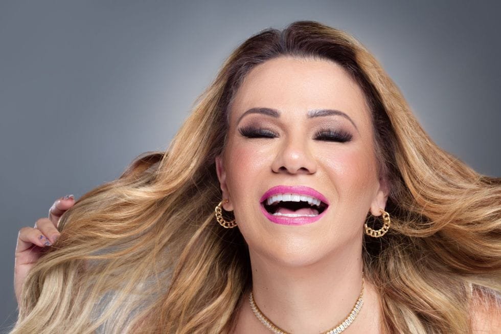 Flavinha Cheirosa exibe novo sorriso e procedimentos estéticos