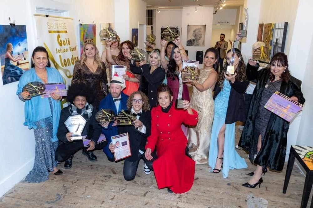Premiação Tesoura de Ouro Oficial chega a Londres com a 'Gold Scissors Award London 2023' Premiação Tesoura de Ouro Oficial chega a Londres com a 'Gold Scissors Award London 2023'