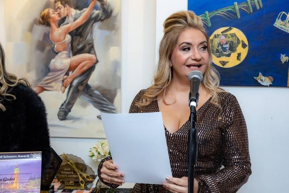 Premiação Tesoura de Ouro Oficial chega a Londres com a 'Gold Scissors Award London 2023' 8 Tatiane Berlitz - CEO da EP Produções - Foto: Jones Fernandes Photography / @renatocipriano - Divulgação
