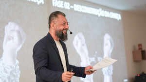Rui Mesquita lança livro: “Inteligência Emocional – O Caminho Para O Desenvolvimento Humano”