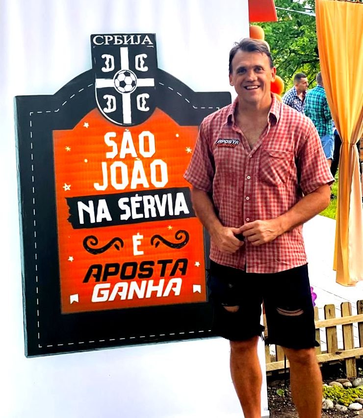 Aposta Ganha promoveu São João na Sérvia na última sexta-feira (23) 8 Dejan Petkovic - Credito da Foto: Aeromovie / Divulgação