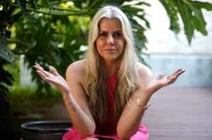 Taisa Campos fala sobre o poder do rejuvenescimento.