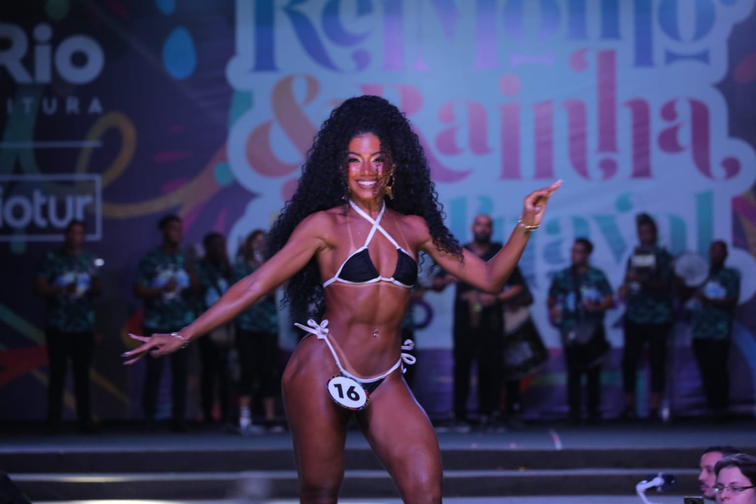 Jessica Costa é a nova rainha de bateria da União Cruzmaltina 8 Jessica Costa Foto Alexandre Macieira Riotur 2