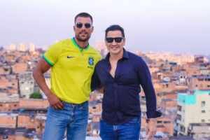 Ator Simone Sussina a convite do amigo Dr. Viotto irá comemorar seu aniversário em SP