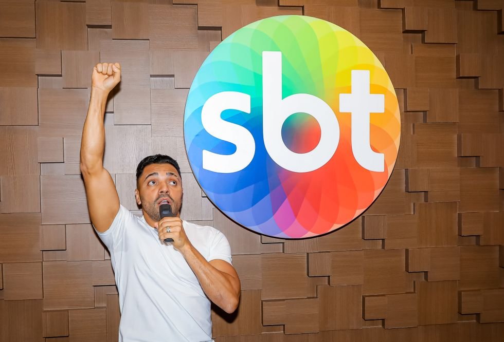 Humorista Tirullipa assina contrato com o SBT e ganha seu primeiro programa solo 8 Tirulipa - Crédito da Foto: Lourival Ribeiro - SBT