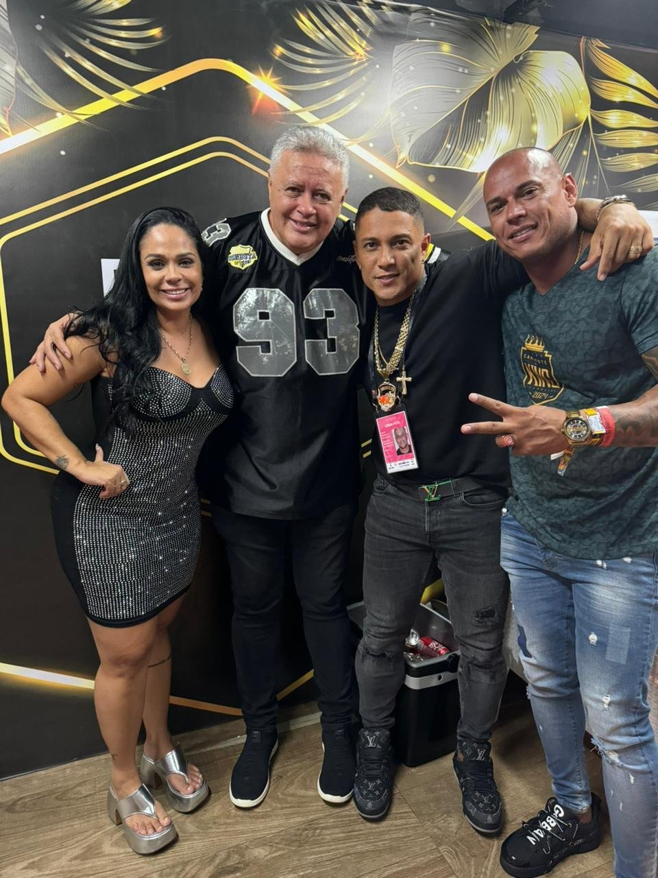 Steve B encerra o carnaval na Sapucaí no Camarote do King 28 IMG 20240219 WA0107