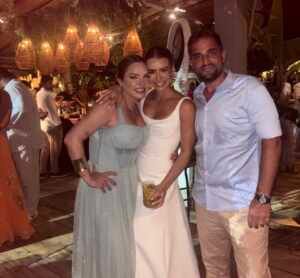 Cau Saad prestigia o casamento de Rômulo Arantes Neto e Mari Saad: “casar meu xodó “