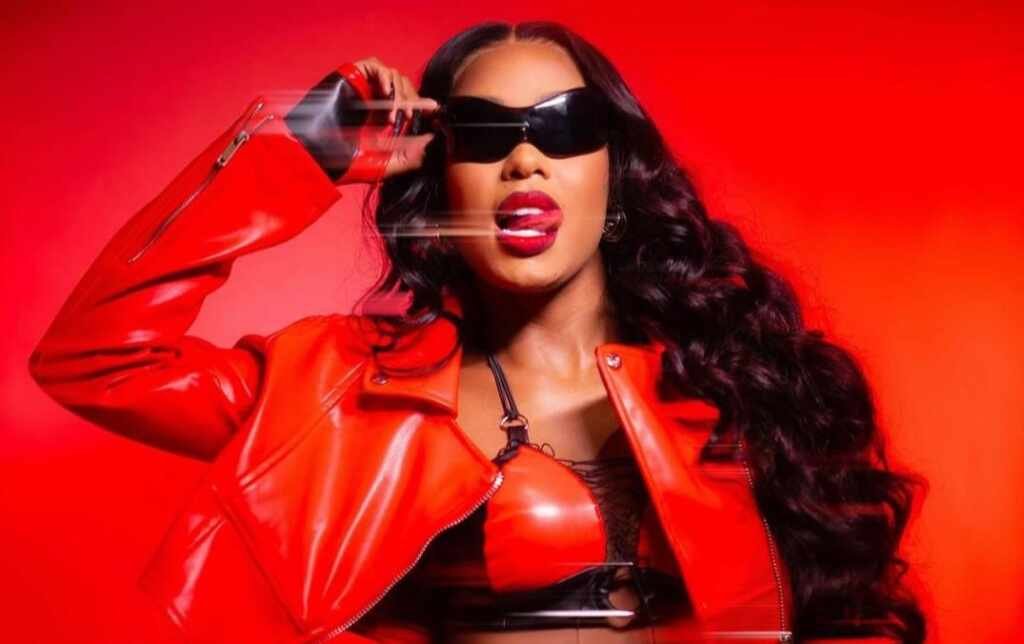 Rebecca sobre desafios de ser mulher no funk:“Nunca me deixei intimidar pelo preconceito”