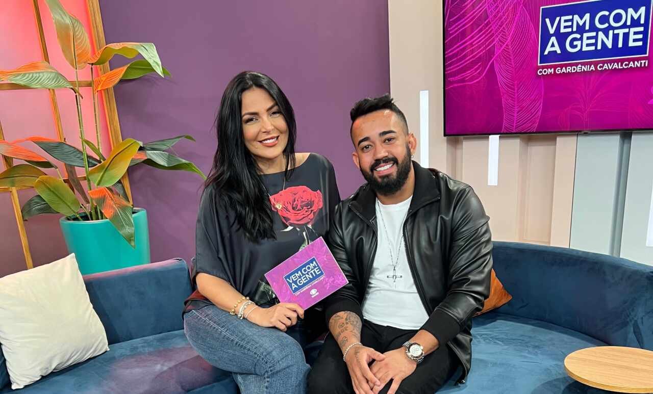 Marlon Serpa recebe disco de ouro no 'Vem com a Gente' da Band Rio Marlon Serpa recebe disco de ouro no 'Vem com a Gente' da Band Rio