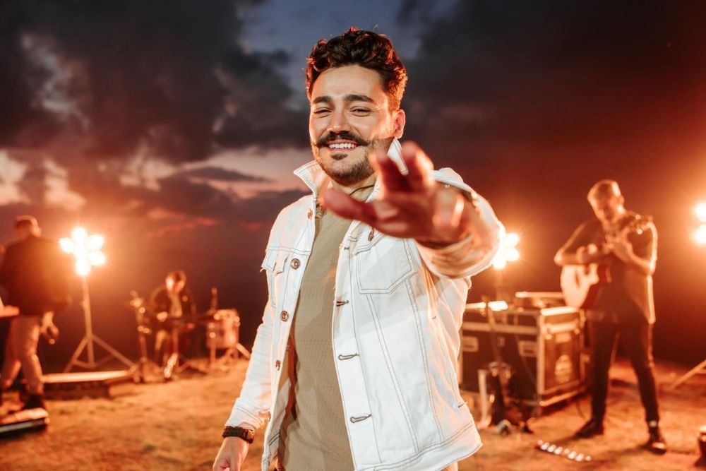 Recife recebe Thiago Brado com o show “Clássicos da Igreja” no próximo dia 23 Fenômeno da internet Thiago Brado lança Single que aborda a dor da perda e a eternidade do amor