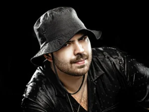 DJ Topo lança faixa inédita em parceria com DJ Yago e MC J Mito