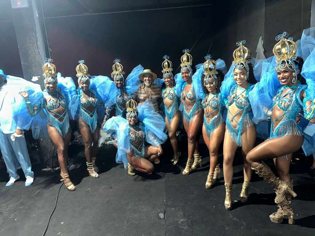 Figurinos de Daniel Zarmanno abrilhantam apresentações na Vila Isabel e Imperatriz 26 Zarmanno Vila Isabel 1
