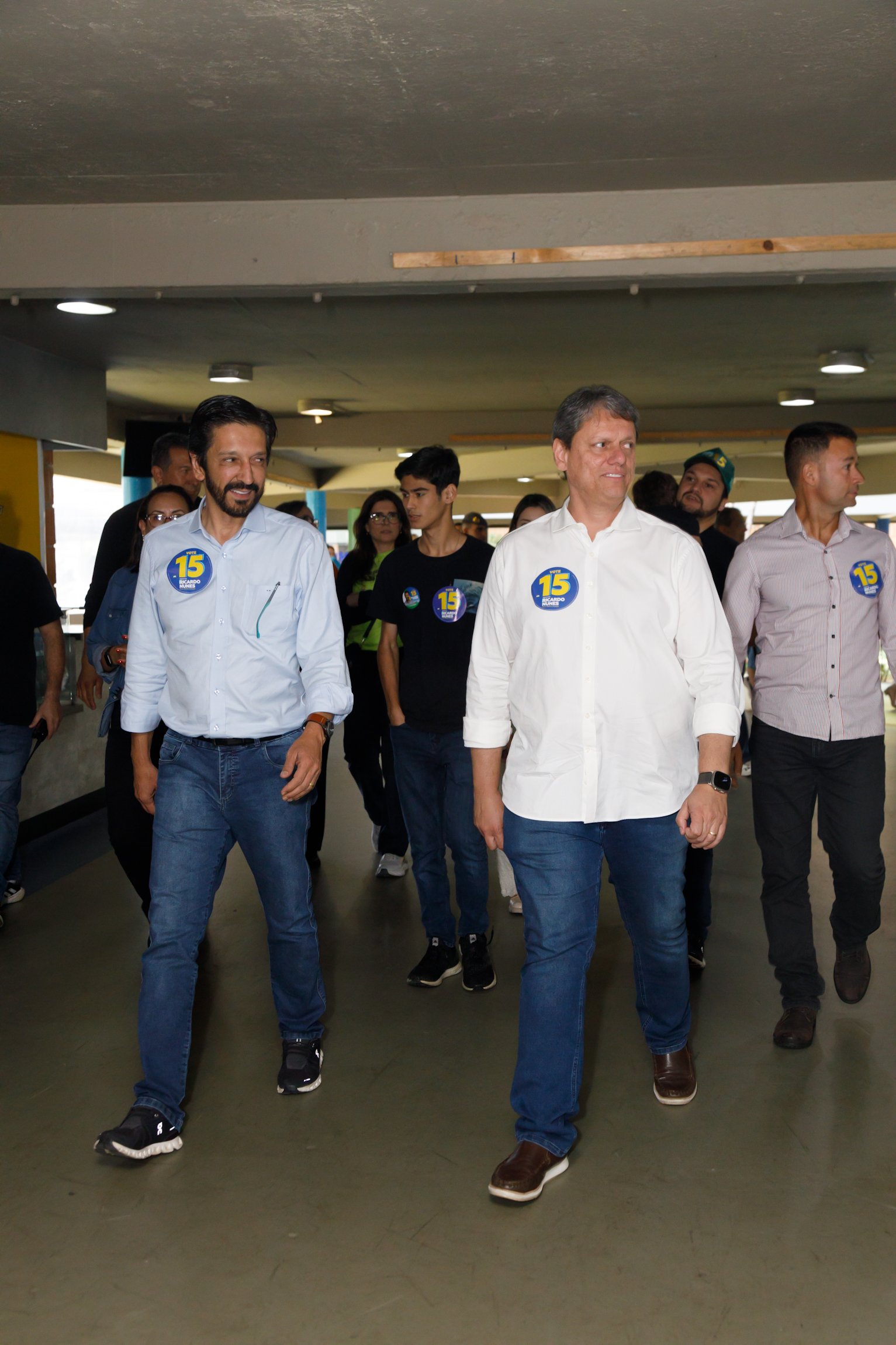 Ricardo Nunes e Tarcísio de Freitas votam juntos neste domingo (6) 24 Fotos: Patrícia Devoraes / Brazil News
