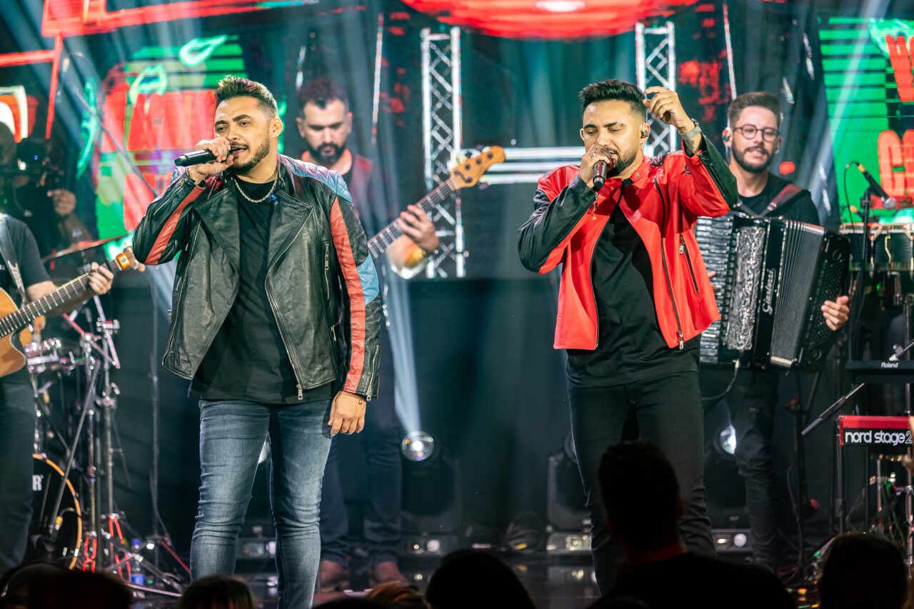 Thiago e Samuel lançam DVD completo de “Ao Vivo em São Paulo 26 IMG 7592 scaled