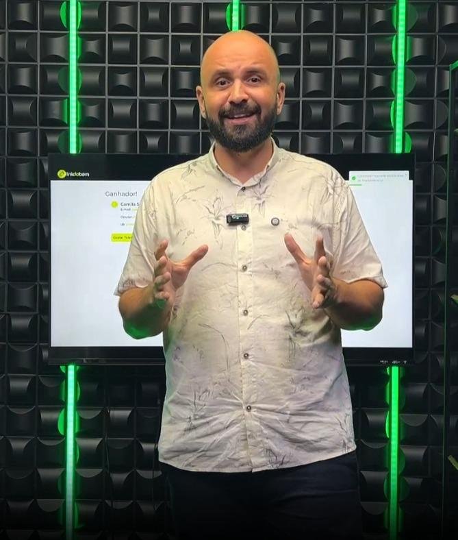 “Link do Bem”: Como Rodrigo Dom Está Transformando Vidas com Solidariedade e Empatia 8 PHOTO 2024 11 26 00 22 10 2