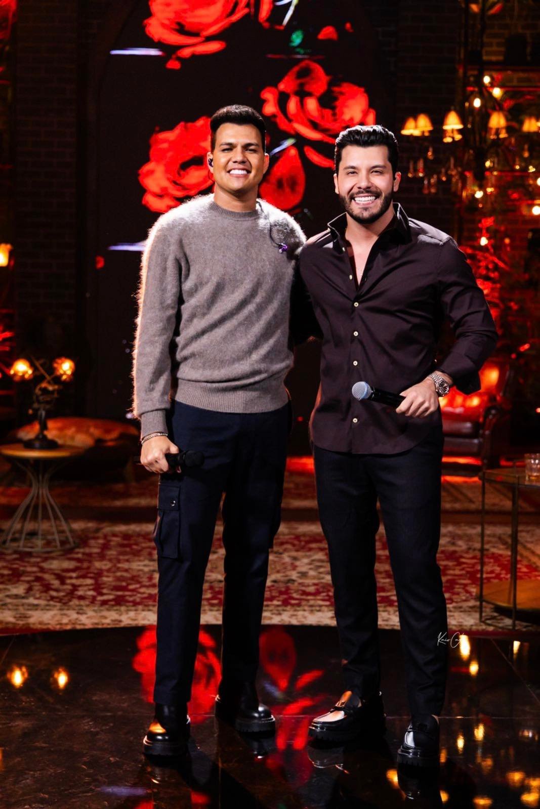 ”Como Nunca”, o DVD que levou Vitor Fernandes até Goiânia” em noite memorável 37 PHOTO 2024 11 29 09 08 471