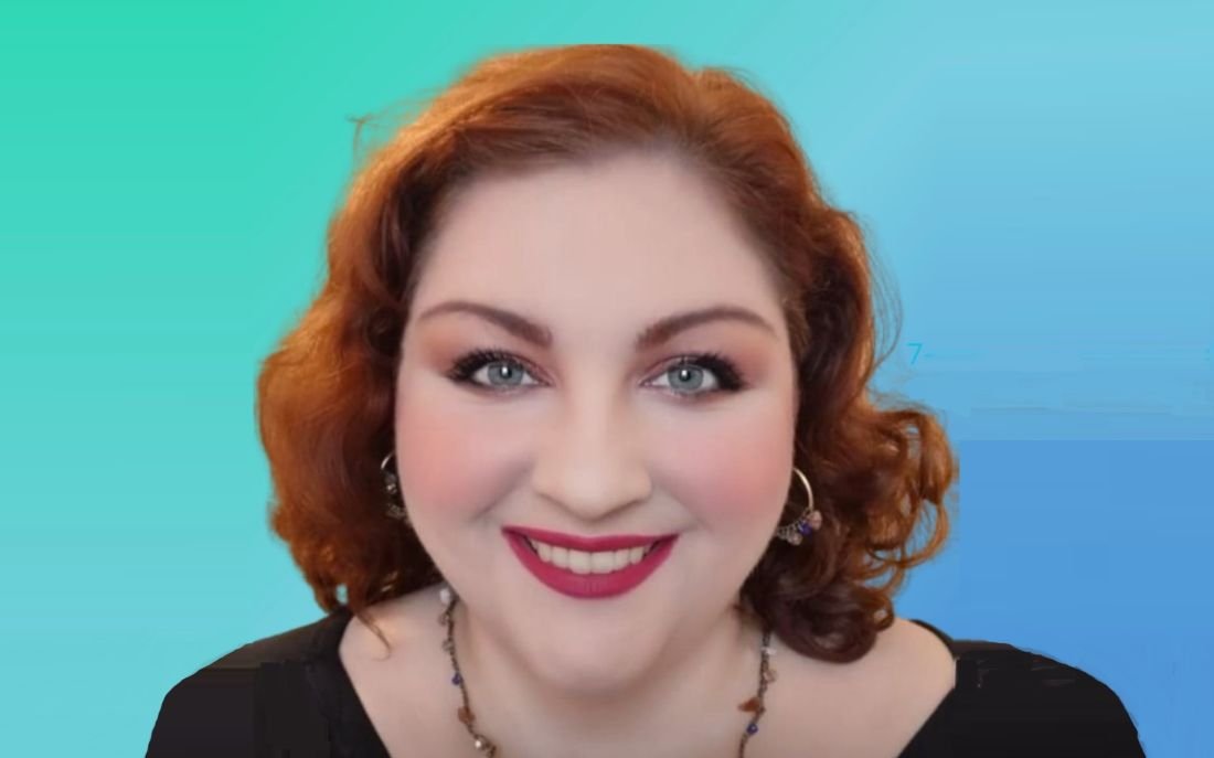 Esoterista Aline Angusso: História de superação através da espiritualidade e previsões para 2025 Esoterista Aline Angusso: História de superação através da espiritualidade e previsões para 2025