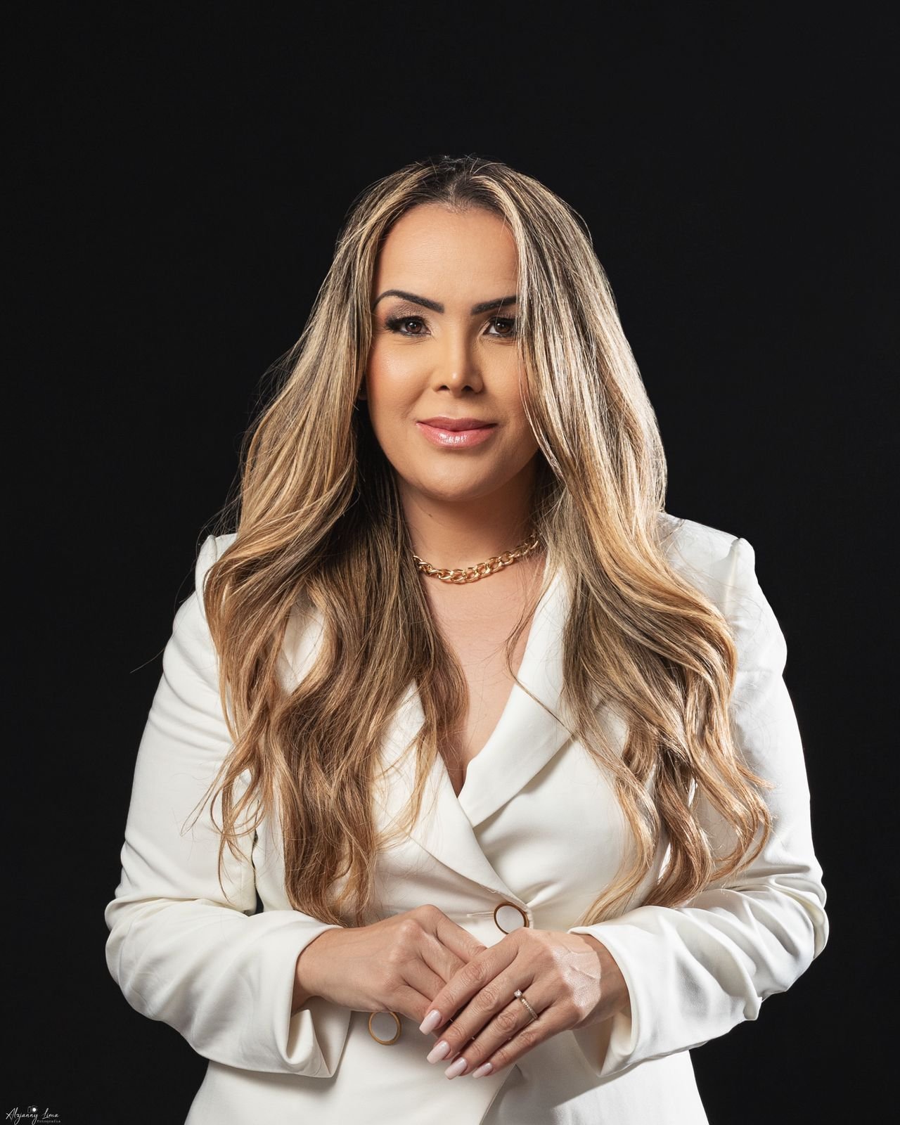 Luciana Lima: Como Amor-Próprio e Autoestima Transformam o Processo de Emagrecimento 33 WhatsApp Image 2024 11 22 at 15.39.50 1