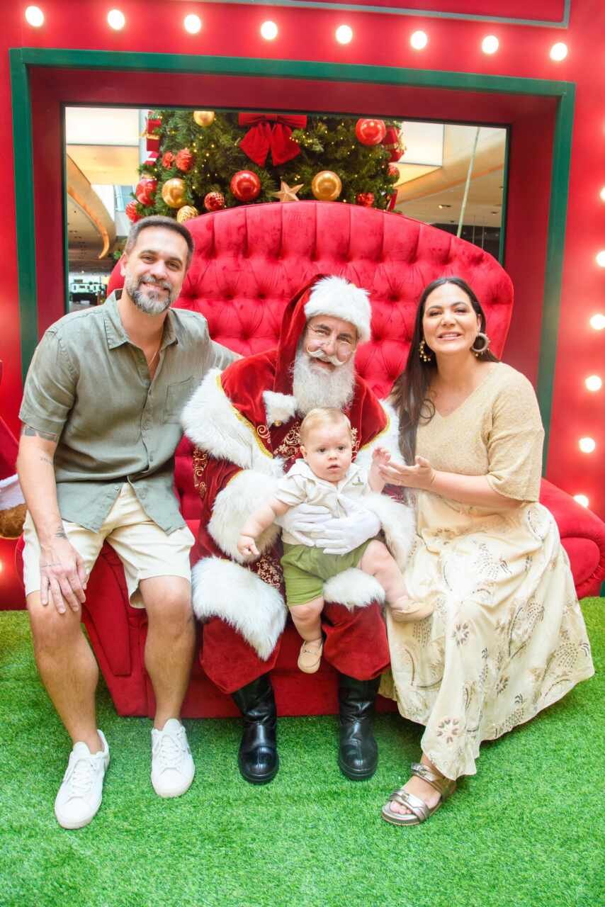 Famosos se reúnem em brunch natalino de luxo no VillageMall