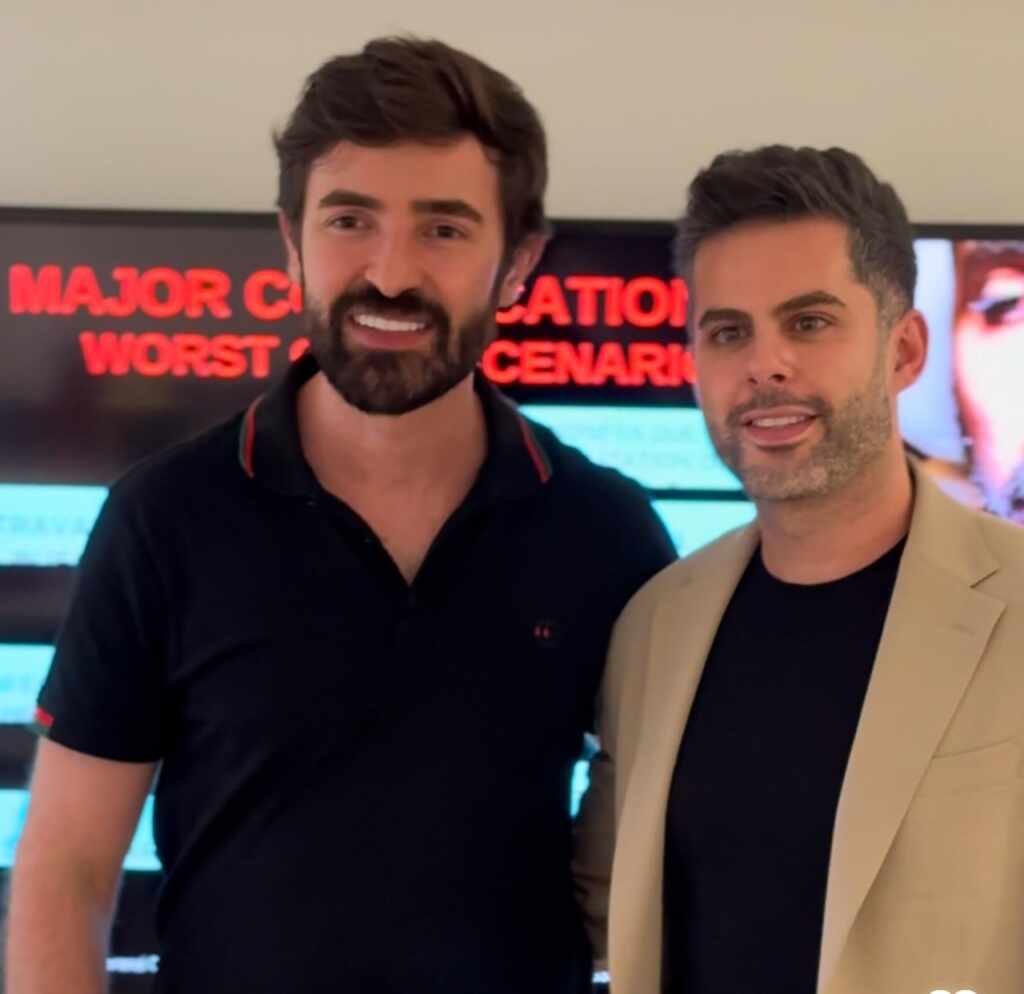 Dr. Willian Ortega e Dr. Adam Elshafei realizam curso exclusivo de rinomodelação em SP 26 Dr. Willian Ortega e Dr. Adam Elshafei realizam curso exclusivo de rinomodelação em SP
