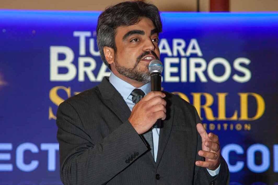 Pioneirismo e Liderança: A Trajetória de Alexandre Medeiros no Setor de Áudio e Vídeo no Brasil Pioneirismo e Liderança: A Trajetória de Alexandre Medeiros no Setor de Áudio e Vídeo no Brasil