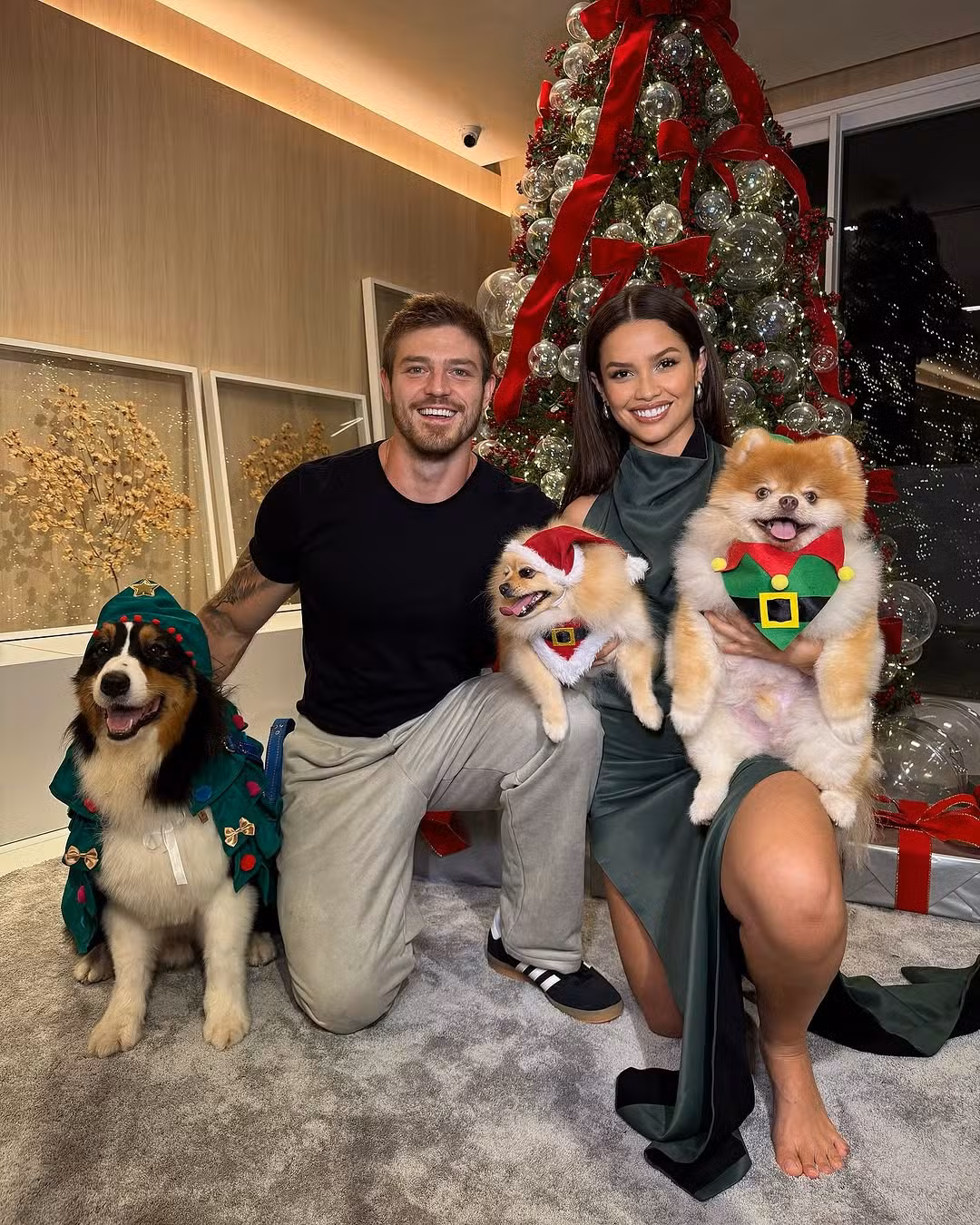 Primeiro Natal de Sabrina e Nicolas Prattes, Anitta na casa nova, Virginia Fonseca 23 Primeiro Natal de Sabrina e Nicolas Prattes, Anitta na casa nova, Virginia Fonseca