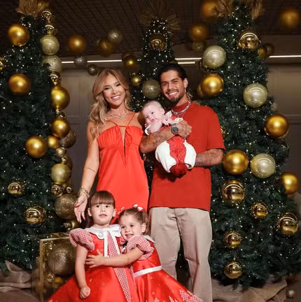 Primeiro Natal de Sabrina e Nicolas Prattes, Anitta na casa nova, Virginia Fonseca 26 Primeiro Natal de Sabrina e Nicolas Prattes, Anitta na casa nova, Virginia Fonseca