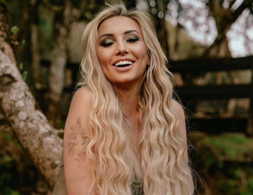 Chaline Grazik fala sobre o calendário chinês e revela ritual para atrair riqueza em 2025