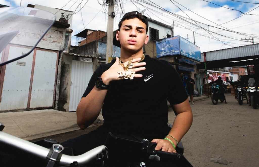 Dom7 conquista o rap carioca com talento, atitude e um sonho gigante 26 Dom7 conquista o rap carioca com talento, atitude e um sonho gigante