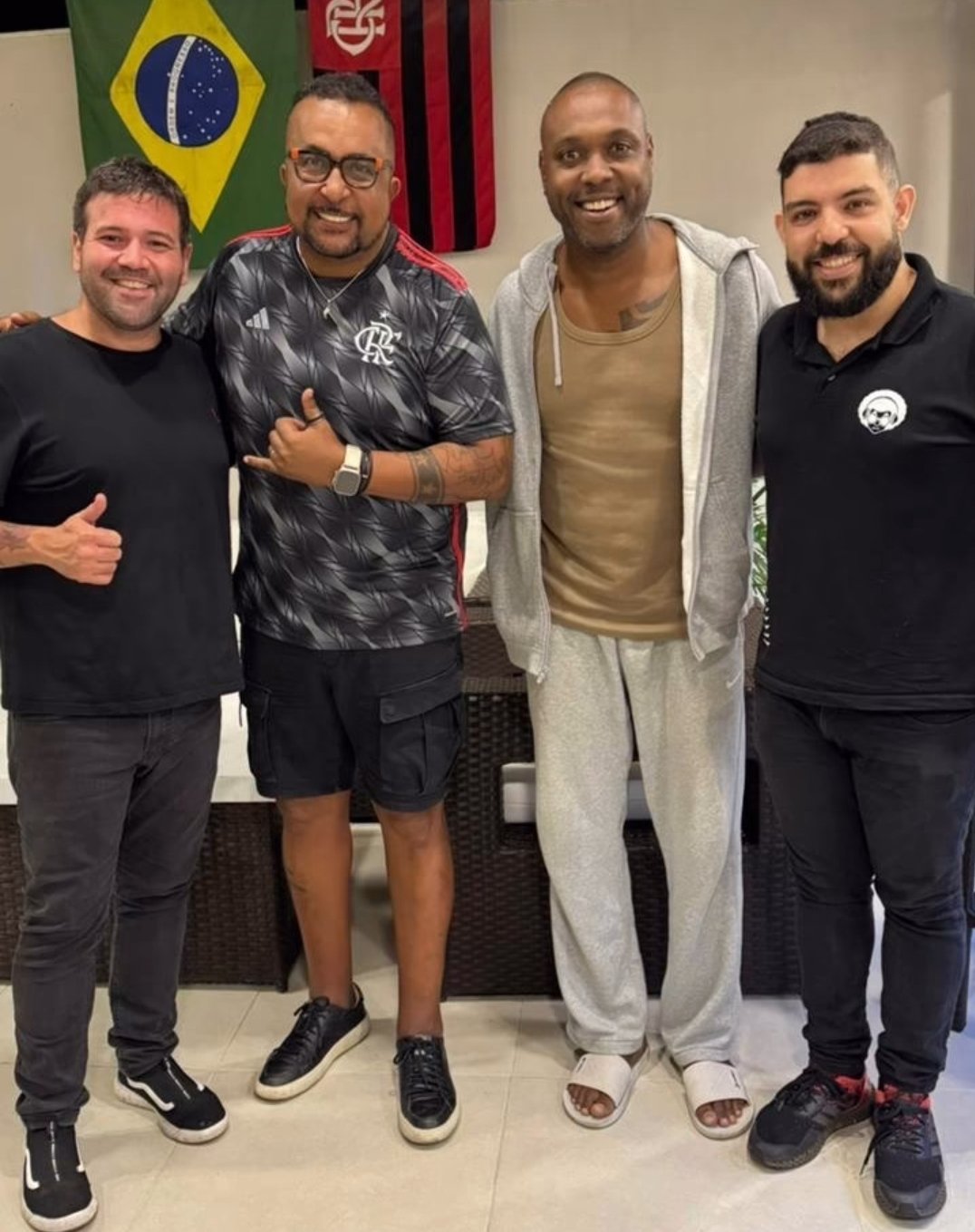 Um domingo de música e alegria com a Banda do Recreio 24 Screenshot 20250209 103607 Instagram