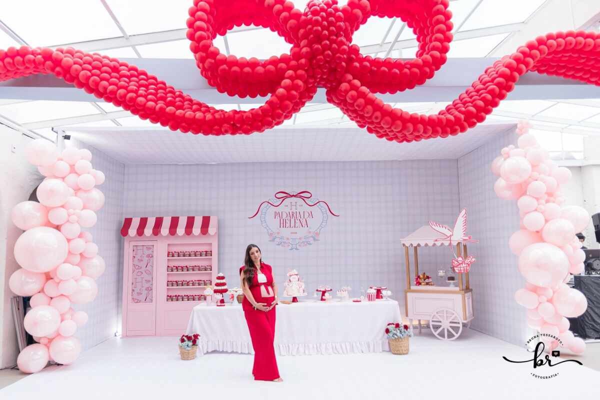 Mariana Vazquez, assessora e produtora de eventos, ganha chá de bebê luxuoso em SP Mariana Vazquez, assessora e produtora de eventos, ganha chá de bebê luxuoso em SP