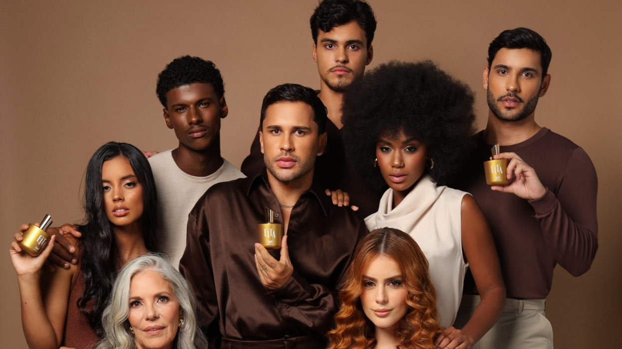 “Eita”: Lucas Guimarães transforma sua essência em perfume “Eita”: Lucas Guimarães transforma sua essência em perfume