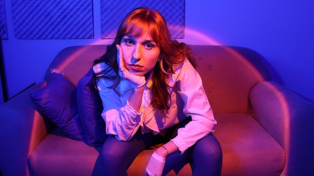 Giulia Blue apresenta “Agora”, faixa autoral que marca série de lançamentos em 2025 Giulia Blue apresenta “Agora”, faixa autoral que marca série de lançamentos em 2025