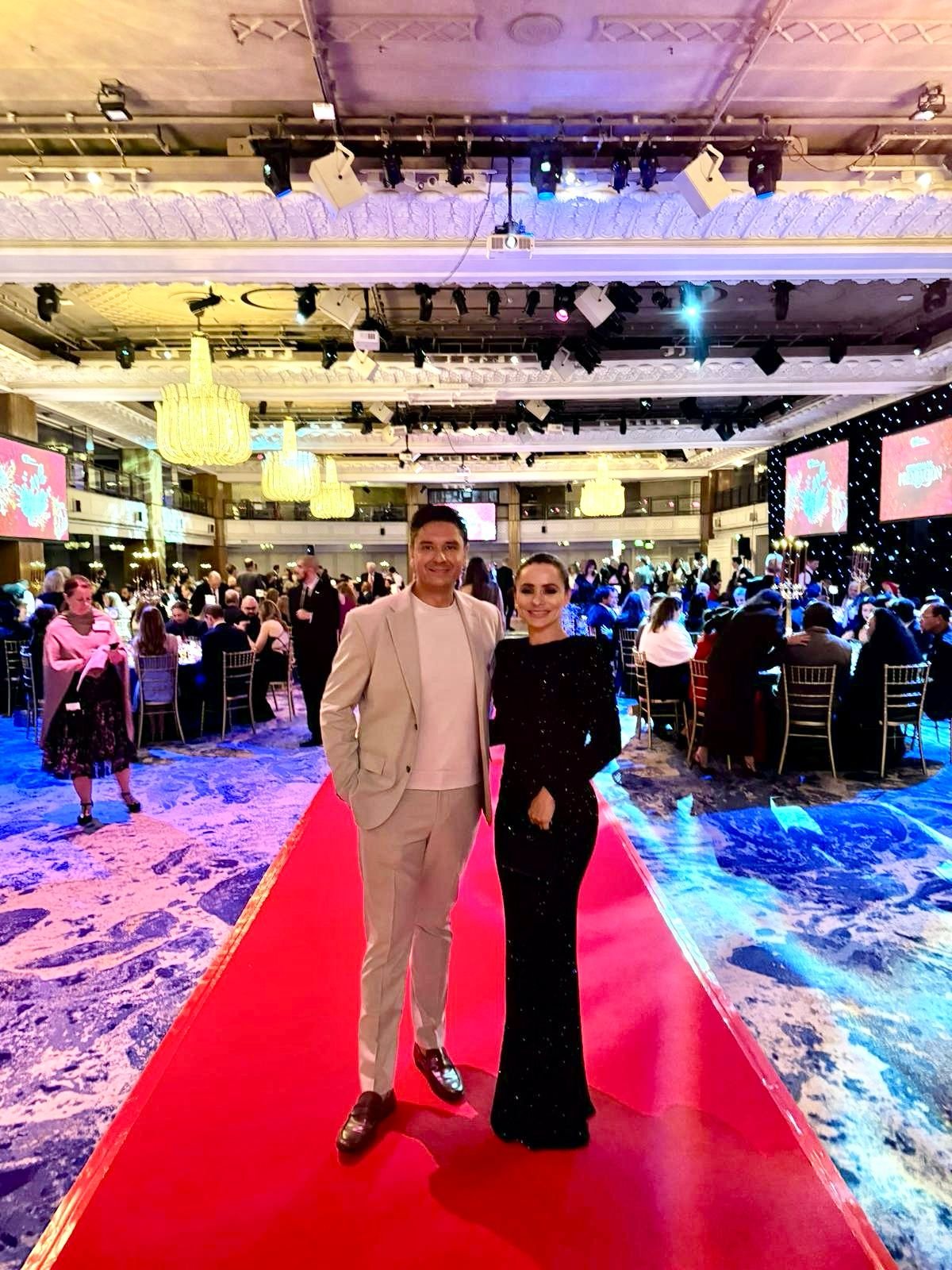 Casal Lappe recebe o prêmio Internacional mais importante do seu ramo de atuação e brilha em cerimônia em Londres 32 WhatsApp Image 2025 06 02 at 19.07.41 1