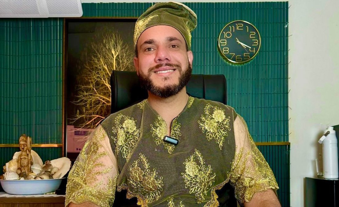 Pai Wesley de Ogum expande missão espiritual com templos no Brasil e nos Estados Unidos e lança livro “Despertar da Alma” Pai Wesley de Ogum expande missão espiritual com templos no Brasil e nos Estados Unidos e lança livro “Despertar da Alma”