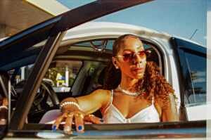 Mis Ivy apresenta show gratuito “Escuta” no Sesc Campo Limpo em 1º de Agosto