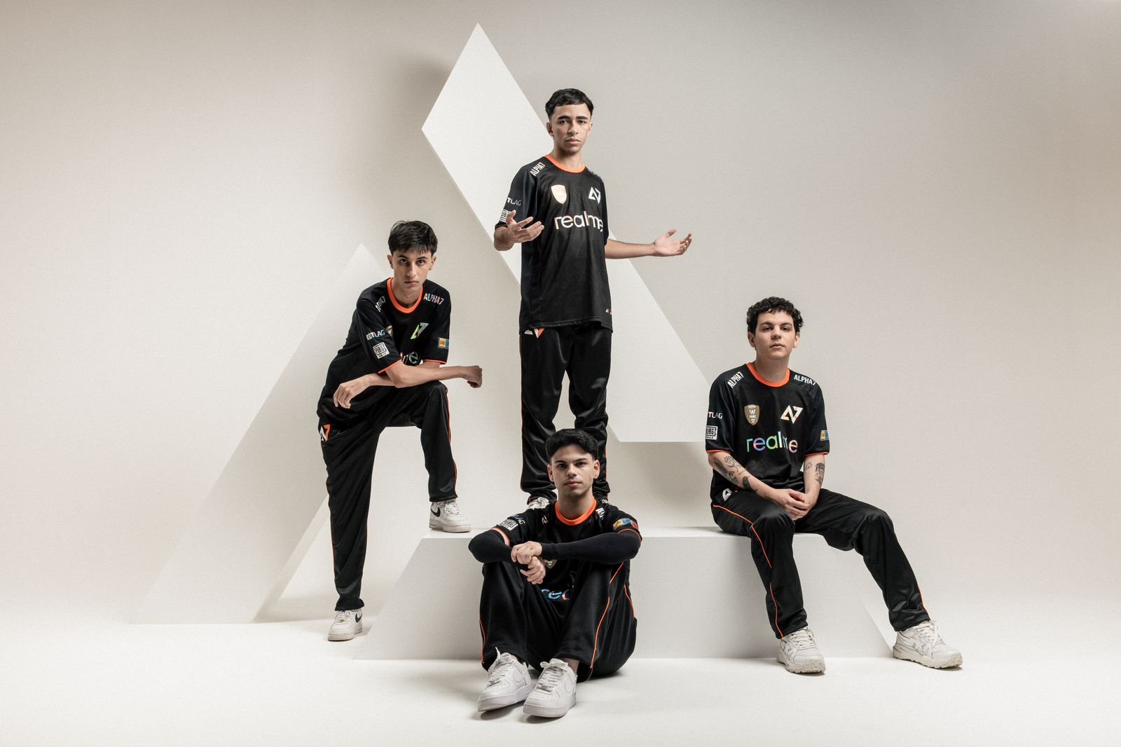ALPHA7 marca presença dupla no EWC 2025 com Times de PUBG e Honor of Kings 24 WhatsApp Image 2025 07 25 at 10.34.33