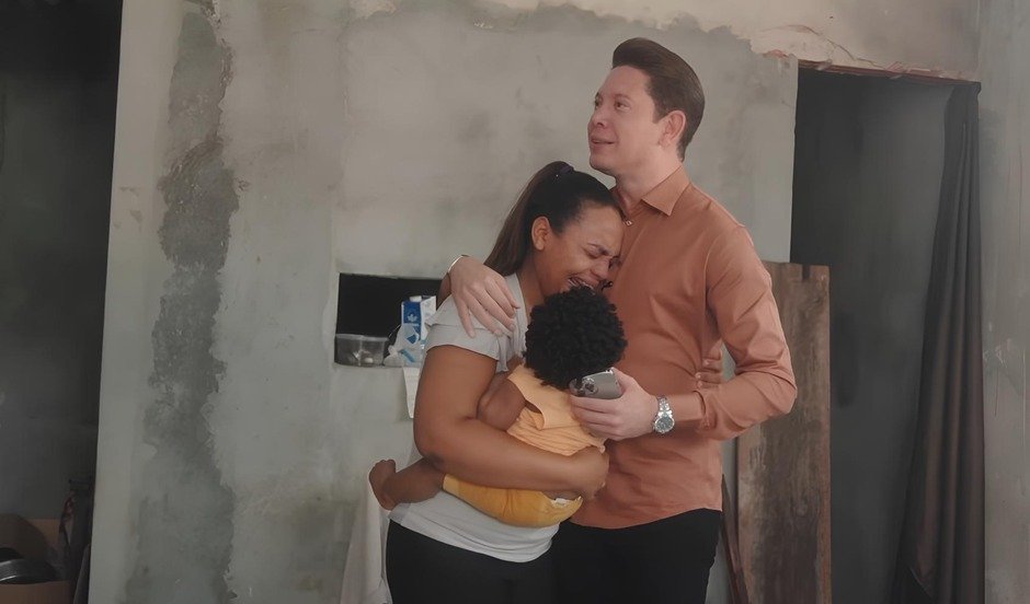 “Eu abortei meus sonhos, mas não abortei meus filhos”: a história de Rebeca que emocionou o Bispo Bruno Leonardo 28 PHOTO 2025 08 28 16 02 42