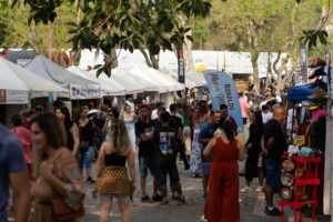 Teresópolis recebe 42º Encontro de Automóveis Antigos com clássicos e atrações para a família