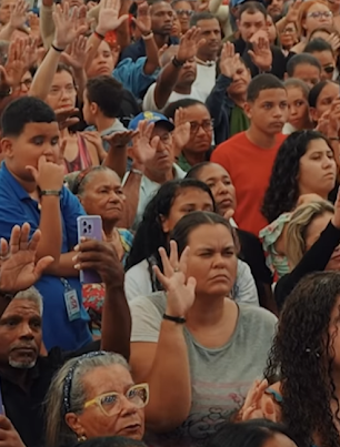 Bispo Bruno Leonardo doa R$ 100 mil para criança com paralisia cerebral 29 unnamed 19 e1755692974128