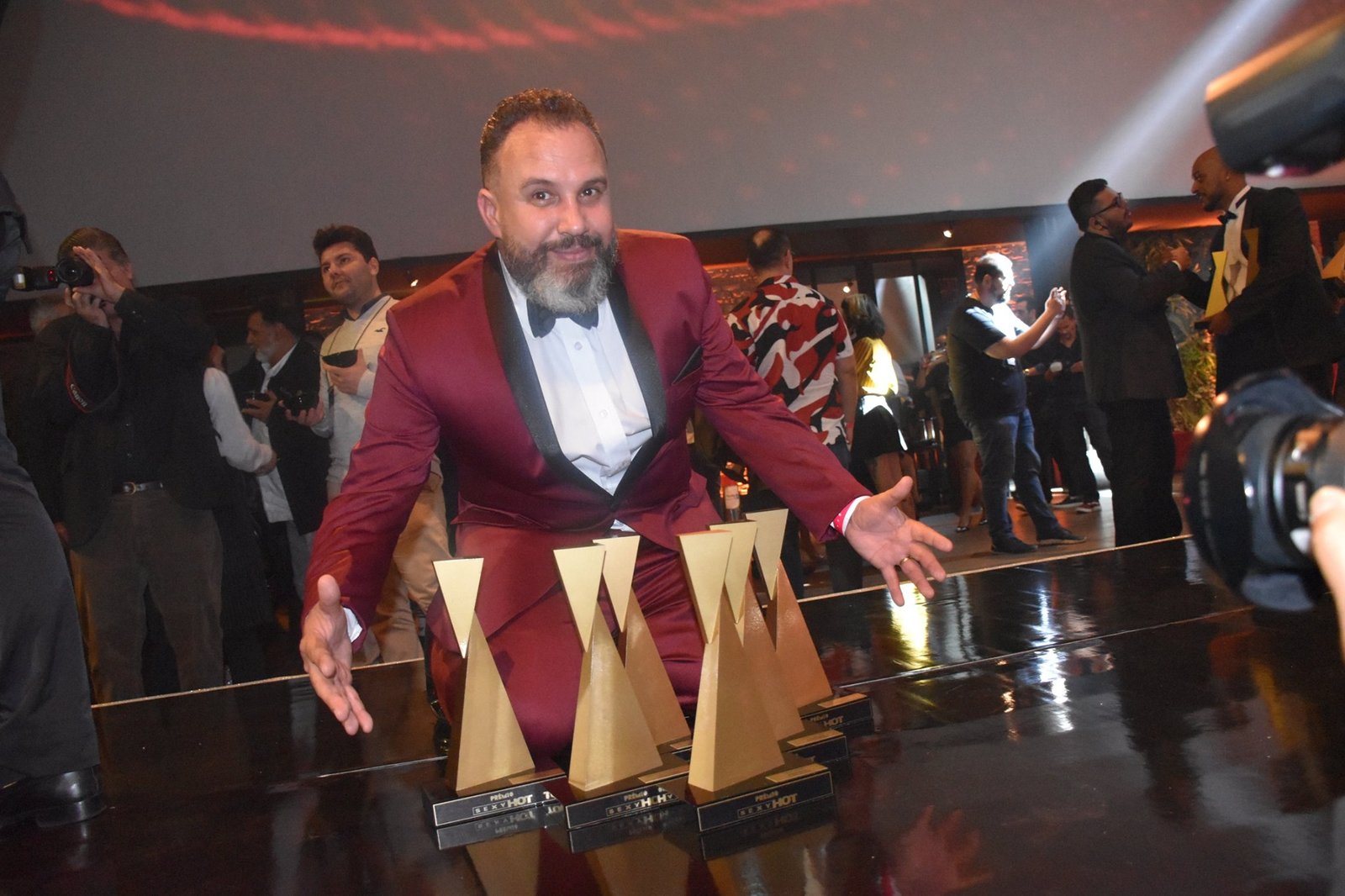 No Dia do Sexo (6/9), Binho Ted revela negociação com Andressa Urach
