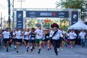Vascorrida 2025 é realizada com grande sucesso em São Januário