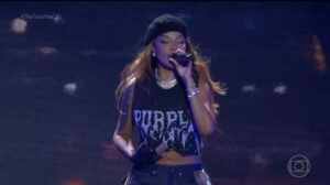 Ludmilla agita fãs no The Town com show eletrizante e apoio de Brunna Gonçalves