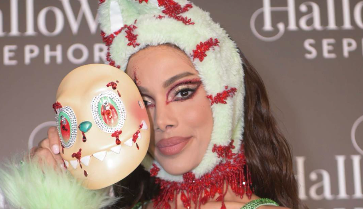Anitta chegou vestida de Anitta chegou vestida de