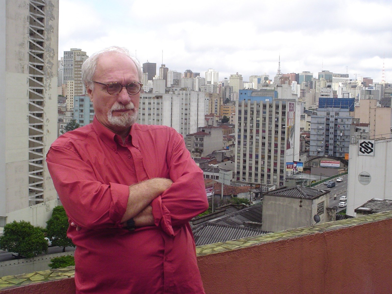 Peréio 85 anos: Exposição inédita apresenta acervo do artista para além da dramaturgia Peréio 85 anos: Exposição inédita apresenta acervo do artista para além da dramaturgia