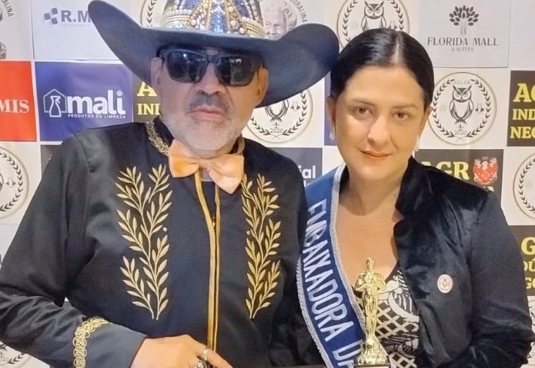 Sula Costa recebe Oscar A.C.L.A.B 2024 – Uma Noite de Estrelas do Jornalismo em São Paulo
