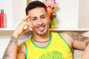 Carlinhos Maia se pronuncia sobre vaias em evento: “Raiva da minha vida maravilhosa”
