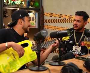 Dalmi Junior acompanha Hungria no PodPah e acaba participando de bloco da entrevista